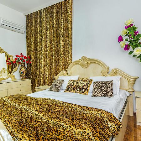 Sera Hotel Bakoe Buitenkant foto