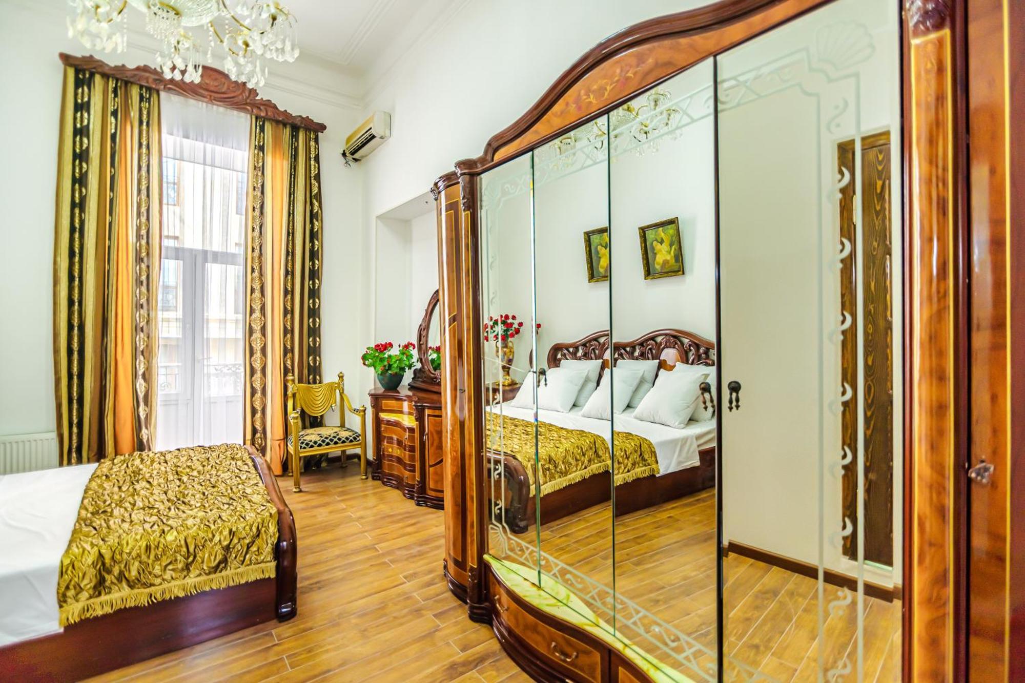 Sera Hotel Bakoe Buitenkant foto