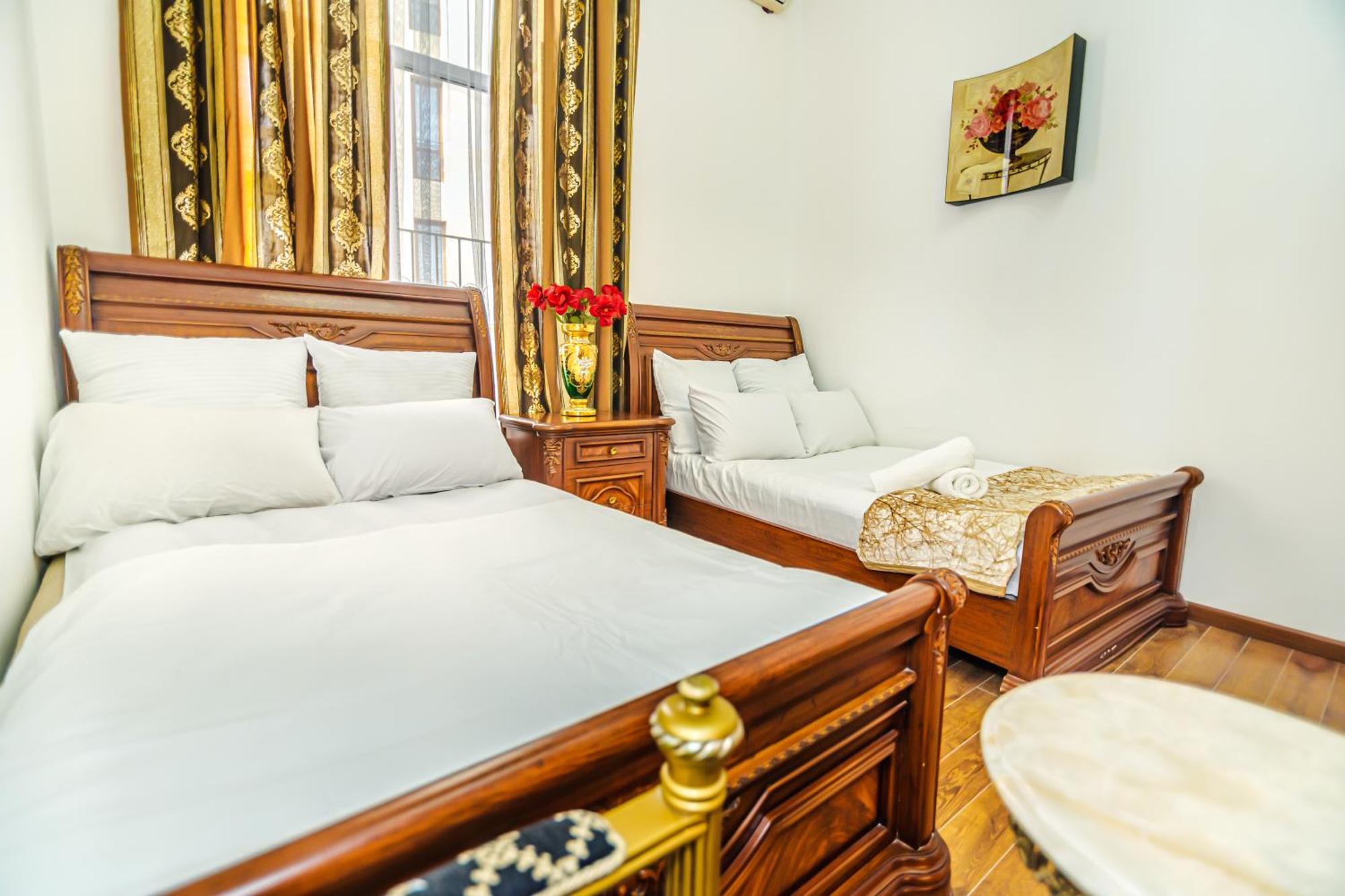 Sera Hotel Bakoe Buitenkant foto