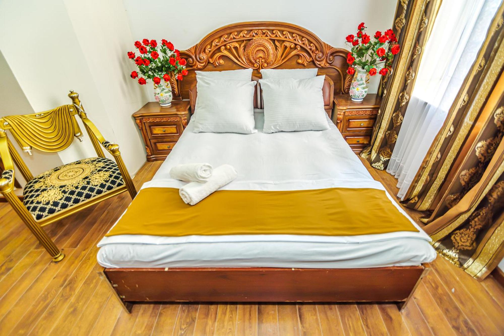 Sera Hotel Bakoe Buitenkant foto