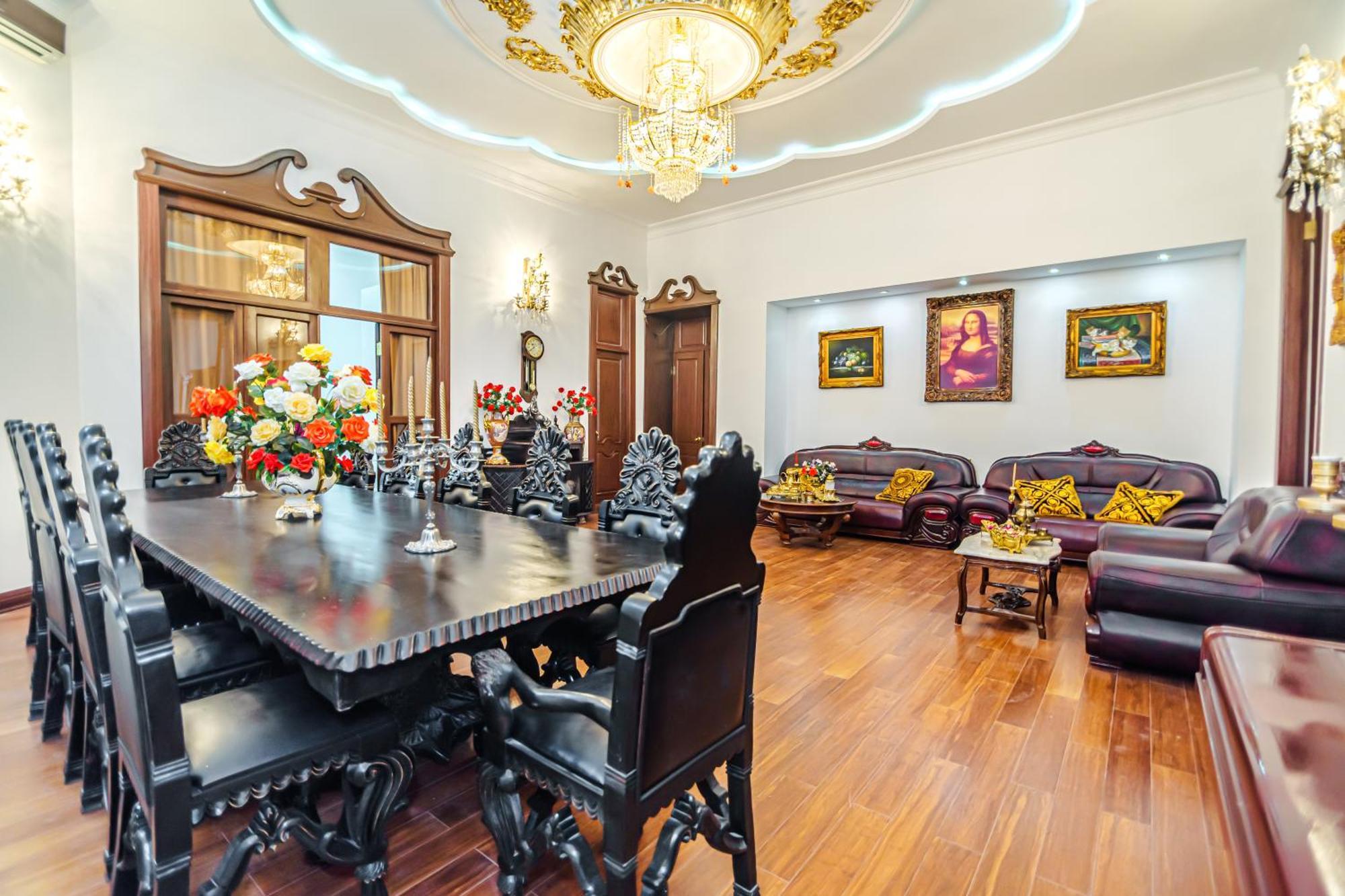 Sera Hotel Bakoe Buitenkant foto